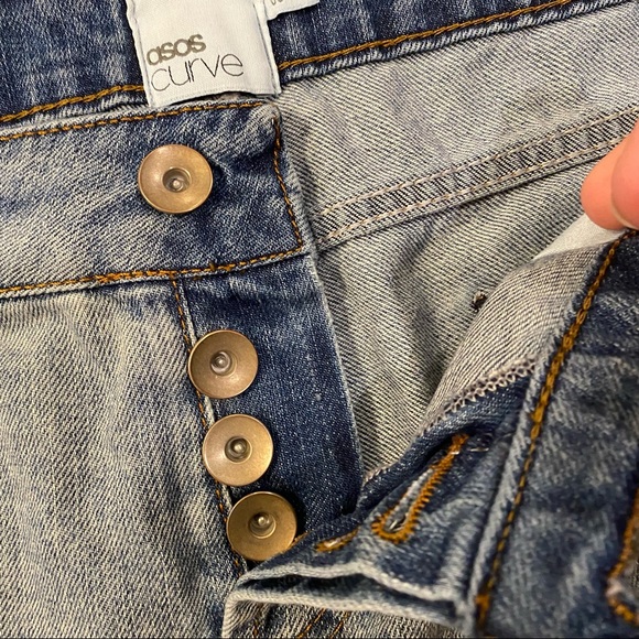 ☀️ASOS Curve Crochet Lace Sided Denim Shorts Size 14 - Picture 6 of 8